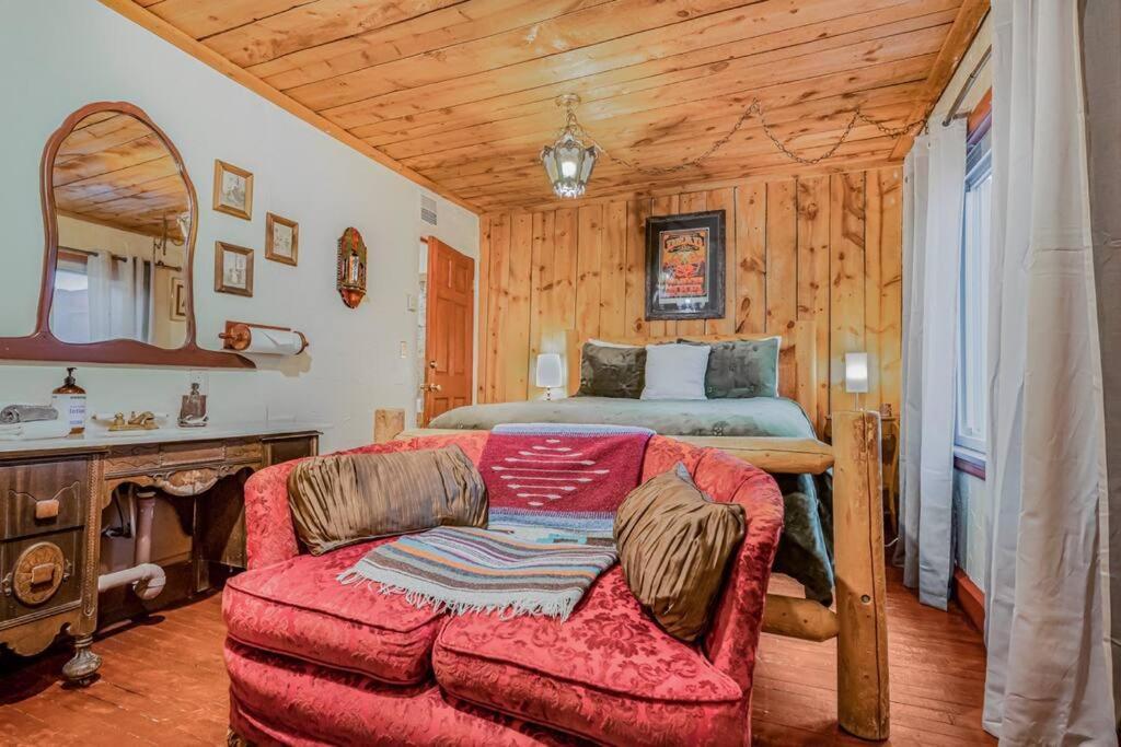 Cliff House Lodge And Hot Tub Cottages 莫里森 外观 照片