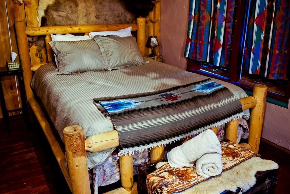 Cliff House Lodge And Hot Tub Cottages 莫里森 外观 照片